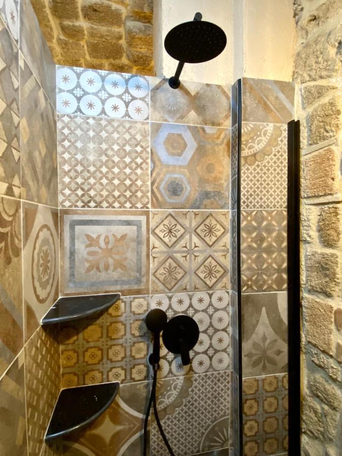 Stone Cave Suite Rhodes City المظهر الخارجي الصورة