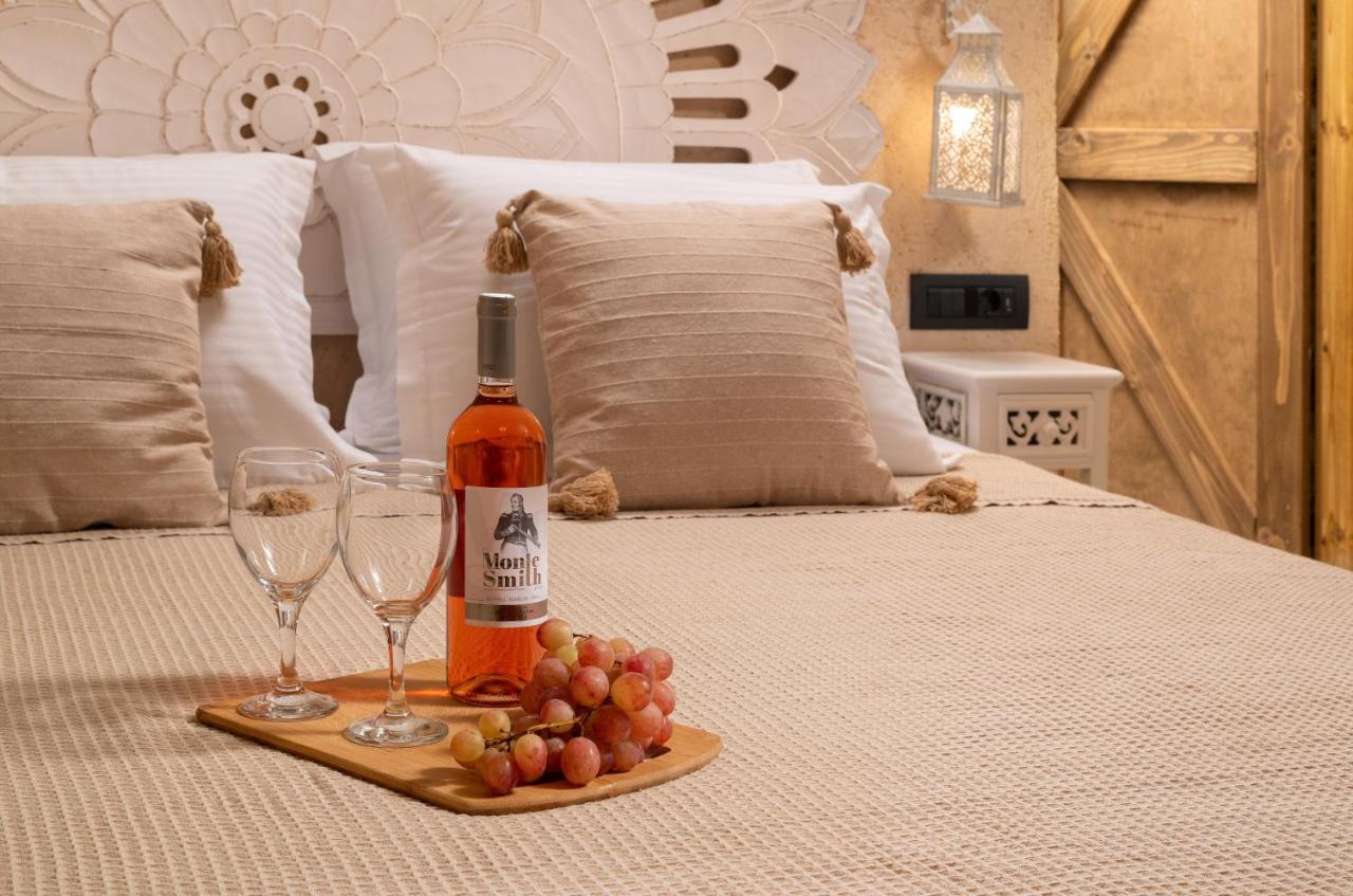 Stone Cave Suite Rhodes City المظهر الخارجي الصورة
