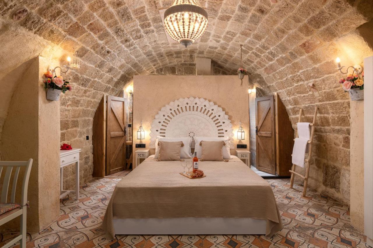 Stone Cave Suite Rhodes City المظهر الخارجي الصورة
